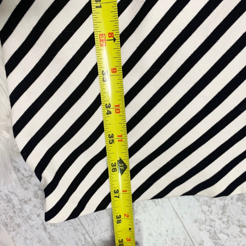 Reiss Striped Dress Side Pockets - Picture 10 of 10